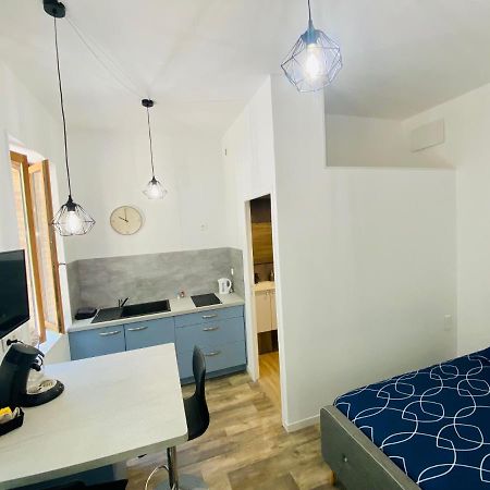 Studio neuf bien placé, jardin et parking gratuit Appartement Toulouse Buitenkant foto