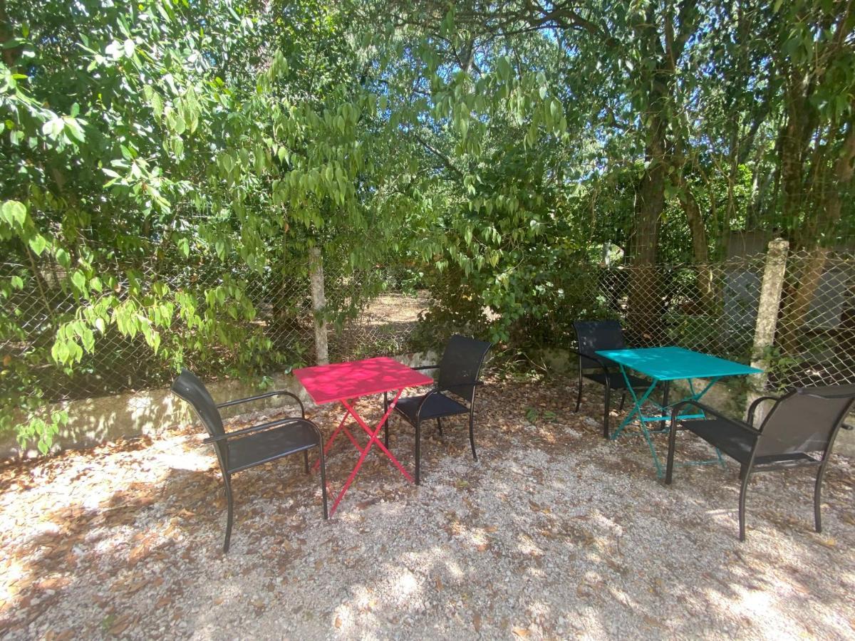 Studio neuf bien placé, jardin et parking gratuit Appartement Toulouse Buitenkant foto