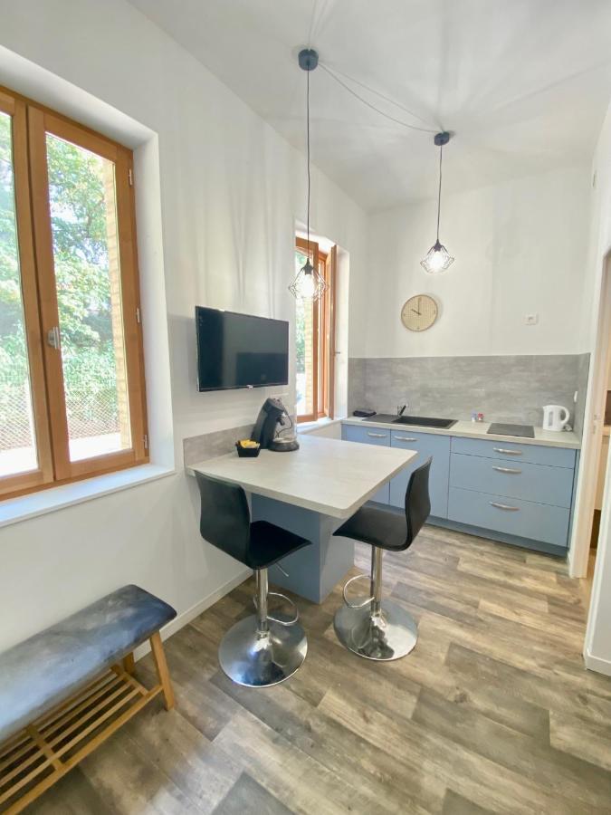 Studio neuf bien placé, jardin et parking gratuit Appartement Toulouse Buitenkant foto